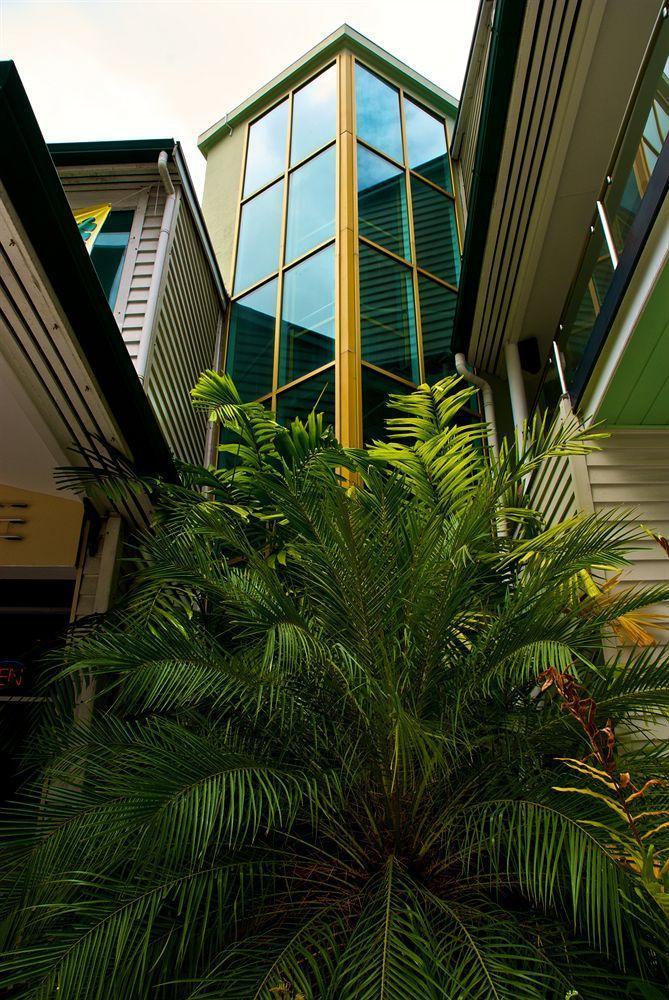 Queens Hotel Paramaribo Esterno foto